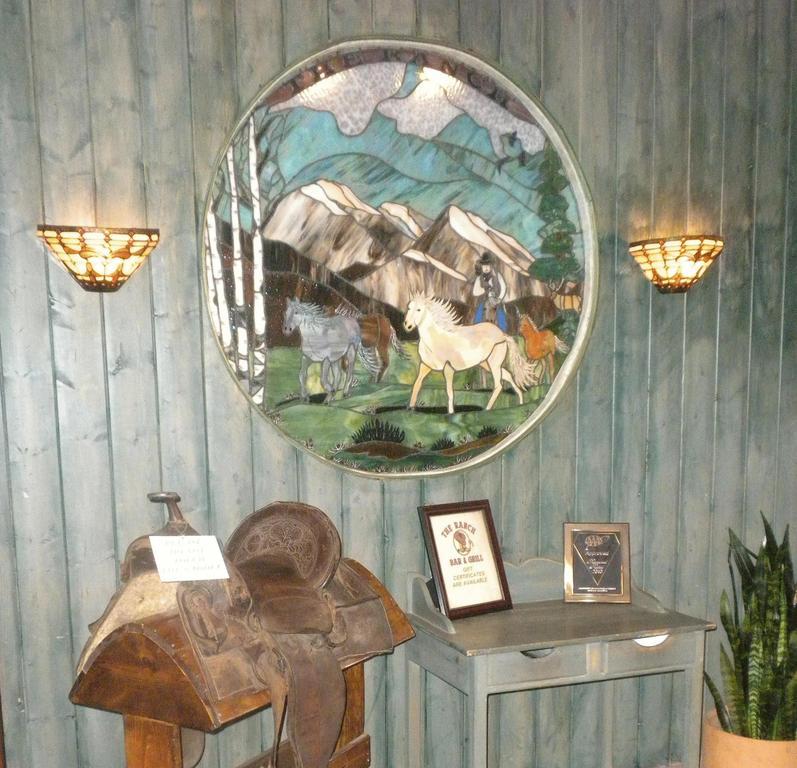 Mountain Ranch Resort At Beacon Hill Williams Luaran gambar